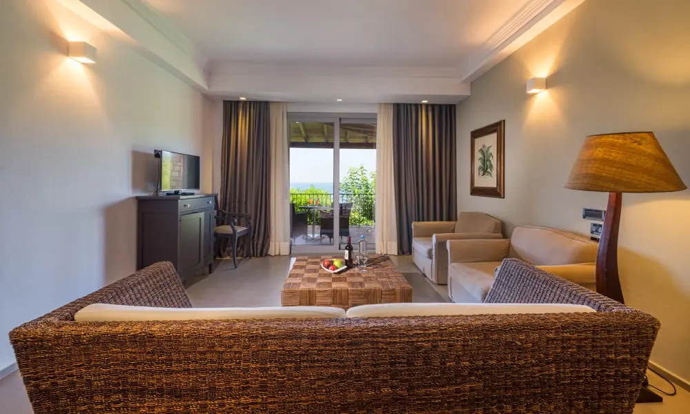 Mövenpick Resort Agios Nikolaos Sivota (1)